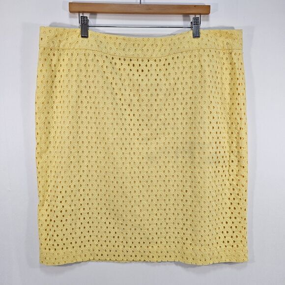 Talbots Skirt Yellow Eyelet Straight Lined Cotton Slit Back Zip Women’s Size 20 - Picture 1 of 7